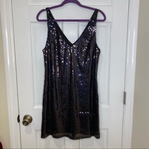 Line & Dot Dresses & Skirts - Line & Dot Thea Sequin Mini Dress in Black, Deep V-neck, NWT, Hidden Side Zipper